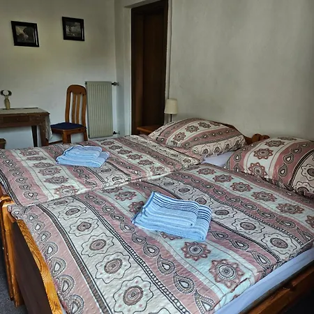 Apartmán Haus Am Burgturm Kronenburg *