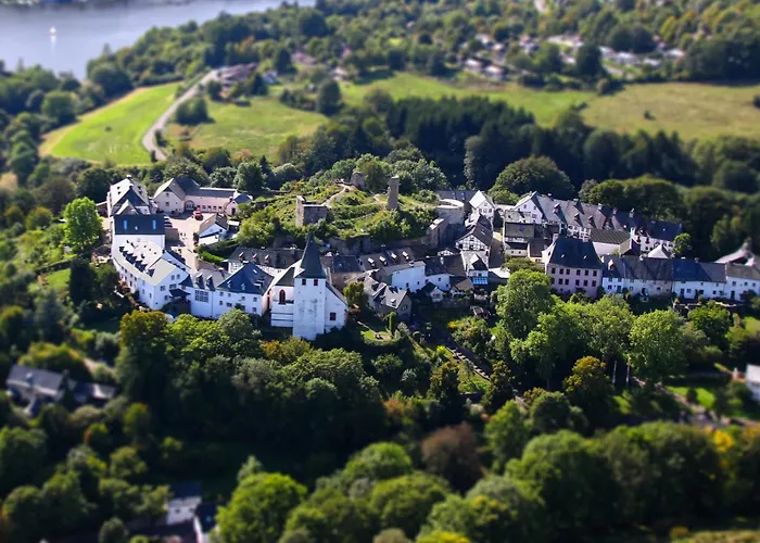 Lejlighed Haus Am Burgturm Kronenburg - *